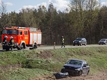 Wypadek na drodze wojewódzkiej 677