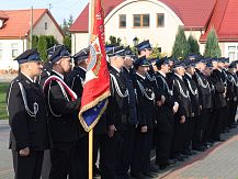 Sztandar i nowy samochód strażacki dla OSP
