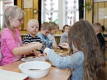 FABRYKA PIERNIKÓW w GOK Śniadowo