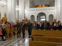 Uroczystość odsłonięcia Alei Dębów Pamięci Oficerów Pułku 3 Strzelców Konnych