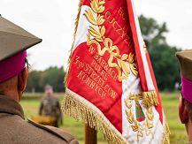 Uroczystość odsłonięcia Alei Dębów Pamięci Oficerów Pułku 3 Strzelców Konnych