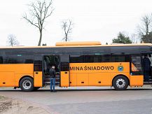 Dzieci w Śniadowie pojadą do szkoły nowym autobusem elektrycznym Yutong