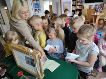 Teatrzyk Kamishibai - promocja literatury i czytelnictwa.