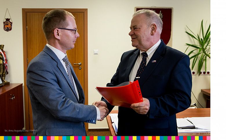 Umowa na dofinansowanie remontu Gminnego Ośrodka Kultury podpisana