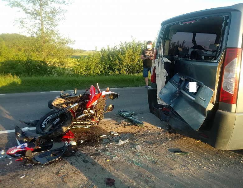 Groźny wypadek młodej motocyklistki