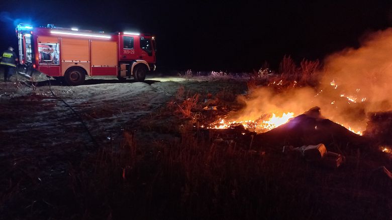 Pożar w okolicy miejscowości Stara Jakać